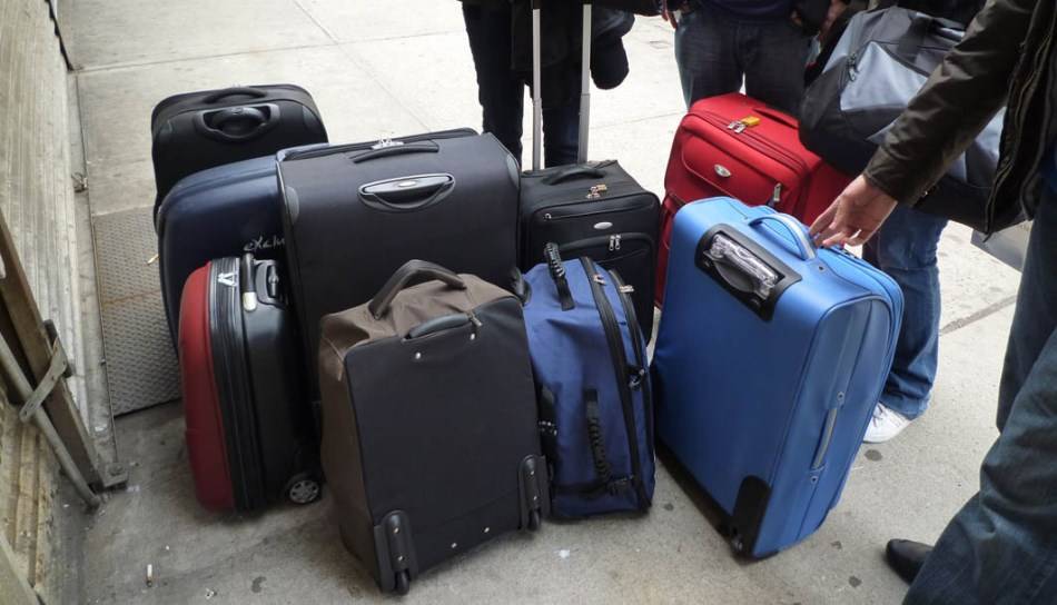 Imagen de archivo de maletas de viajeros