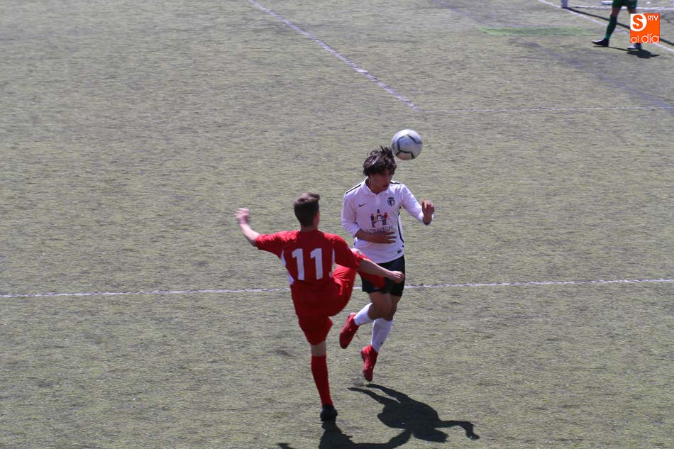 Foto 5 - El Navega dice adiós a la Liga Nacional Juvenil tras caer en casa con el Burgos (0-2)