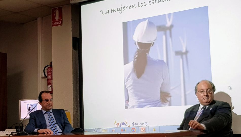 Presentación de Ramón Hernández sobre la mujer en las ingenierías