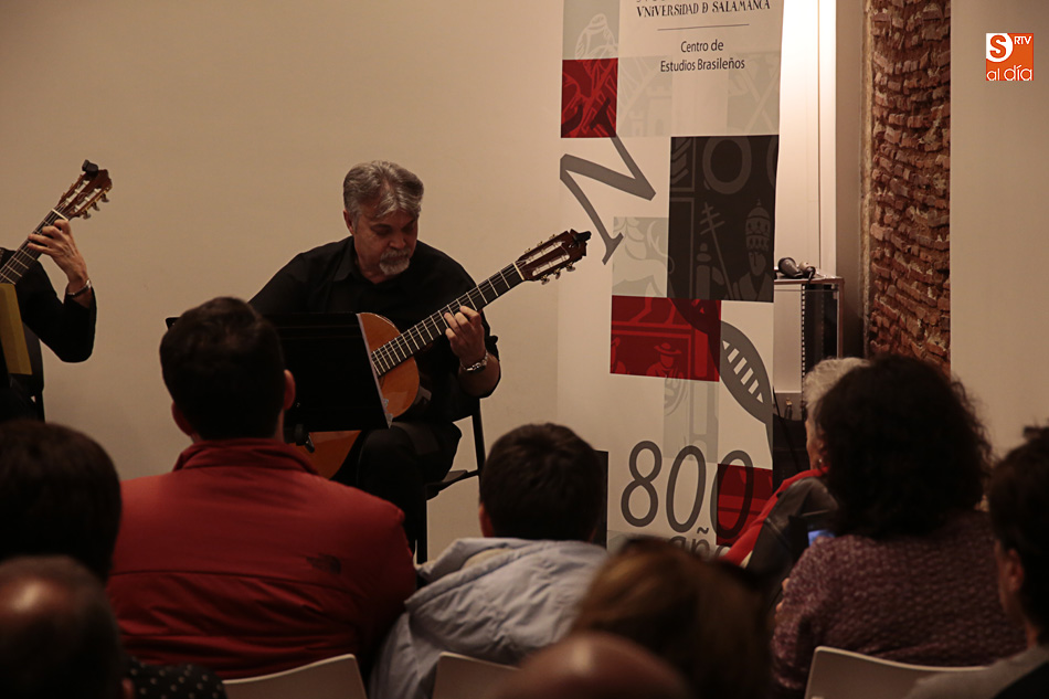 Foto 6 - El palacio Maldonado presenta un concierto de guitarra de la mano del trío ‘Son de Sur’  