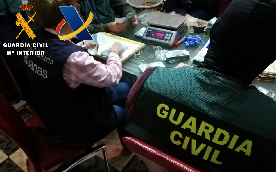 Foto 5 - La Guardia Civil desactiva el clan familiar de distribución de droga más importante de Ciudad...