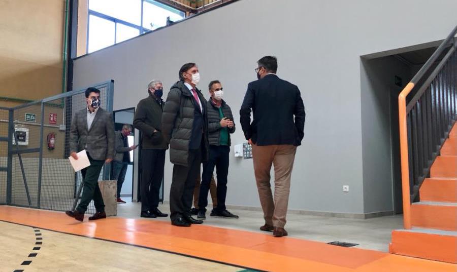 El alcalde de Salamanca, Carlos García Carbayo, ha visitado este martes la instalación en la que el Consistorio ha invertido un total de 208.725 euros