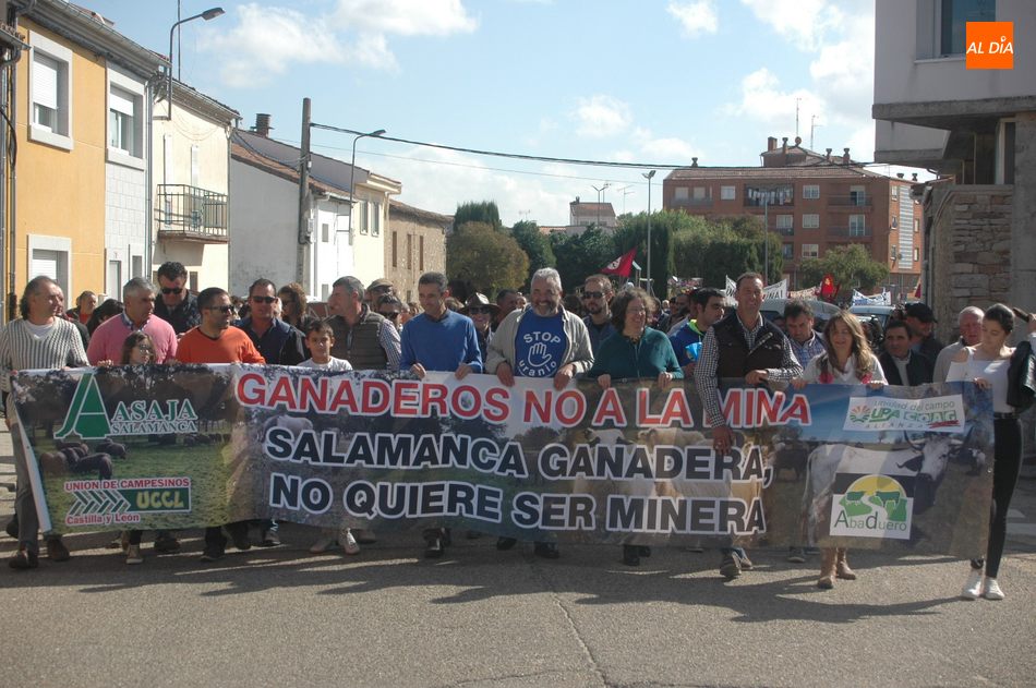 Manifestación de ganaderos de Salamanca en contra de la mina de uranio - Archivo