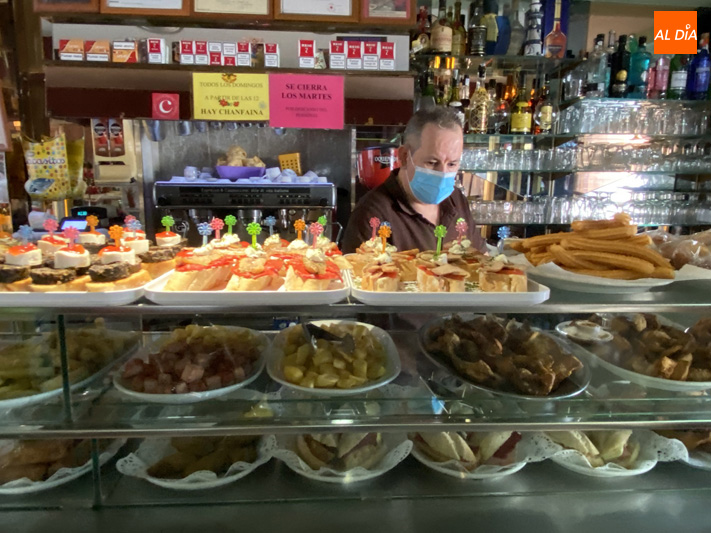 Foto 4 - Cafetería Milán: El templo de las tapas con identidad propia en Peñaranda