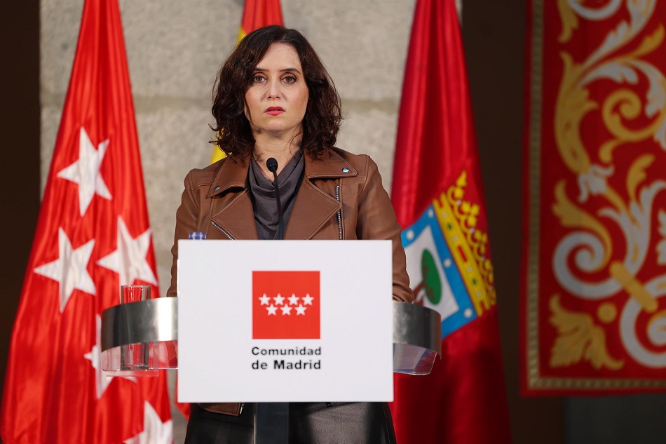 La presidenta de la Comunidad de Madrid, Isabel Díaz Ayuso, realiza declaraciones en la Real Casa de Correos | EP