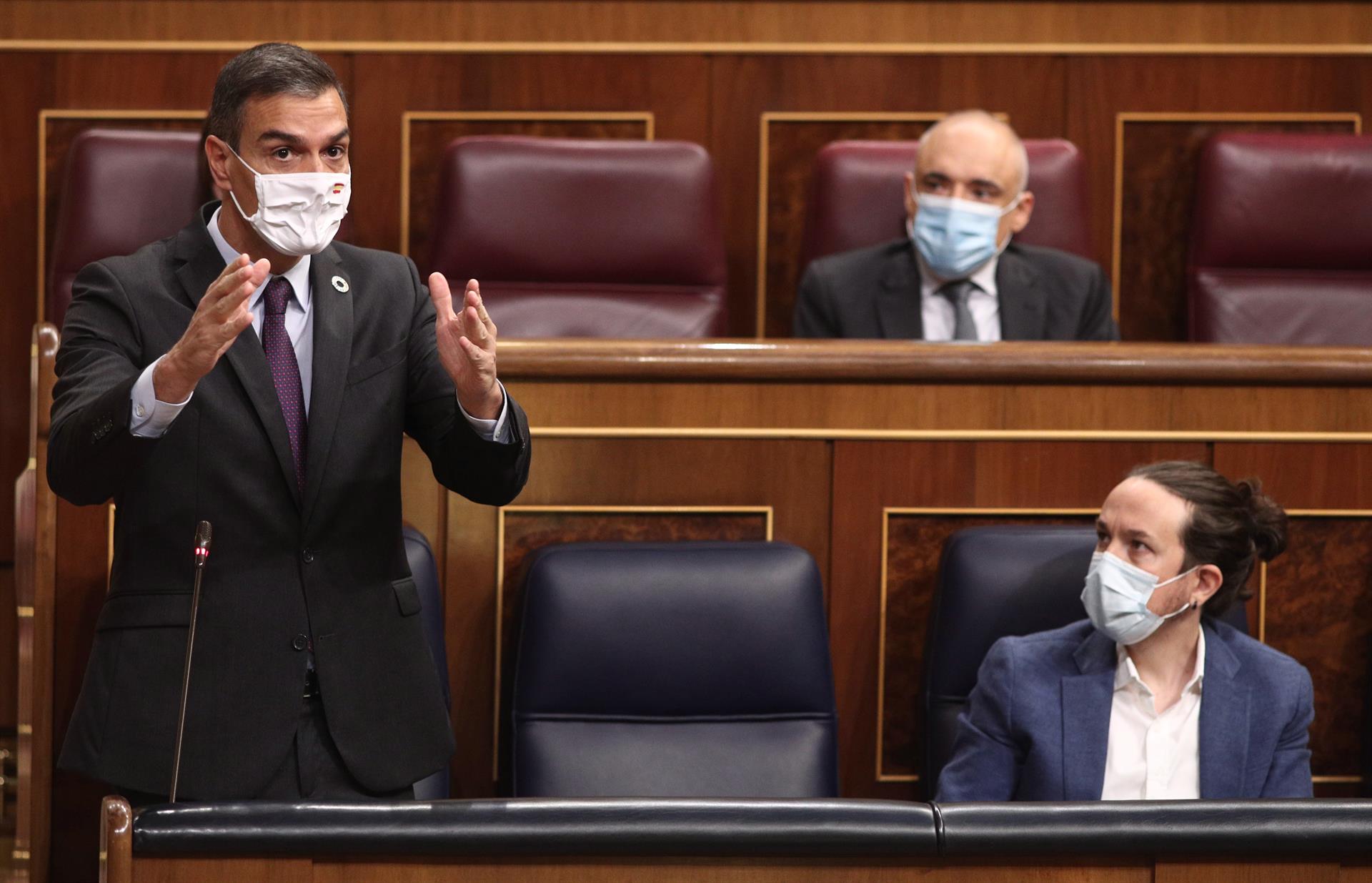 El presidente del Gobierno, Pedro Sánchez, interviene durante una nueva sesión de control al gobierno en el Congreso de los Diputados. EP
