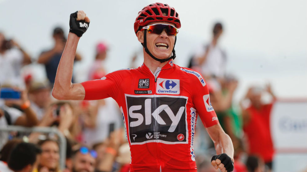 Froome, uno de los favoritos para este año, con el maillot de líder de La Vuelta
