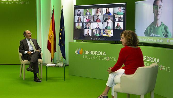 Ignacio Galán, Presidente de Iberdrola e Irene Lozano, Presidente del CSD, durante el encuentro virtual
