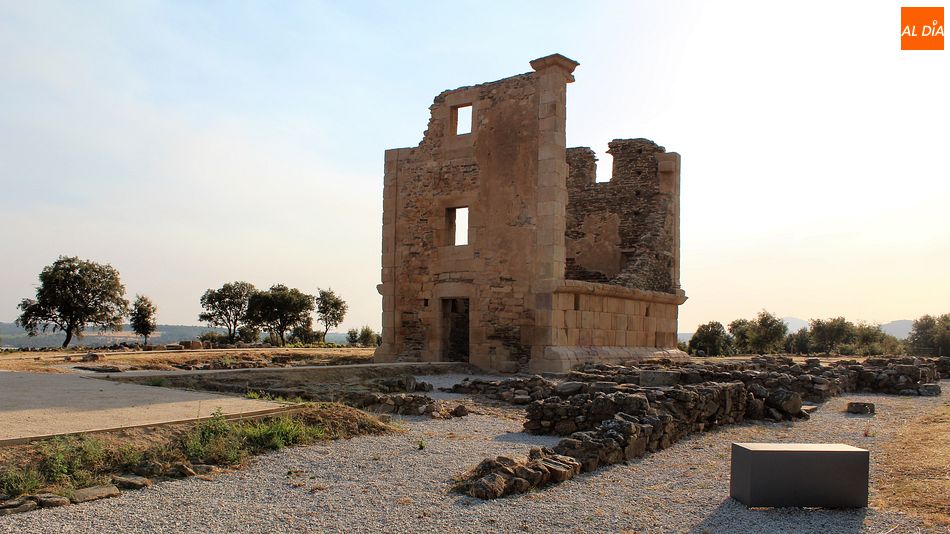 La Turris Aquilaris es un templo romano situado en la localidad fronteriza de Almofala/ Rep. Gráfico: MARTÍN-GARAY