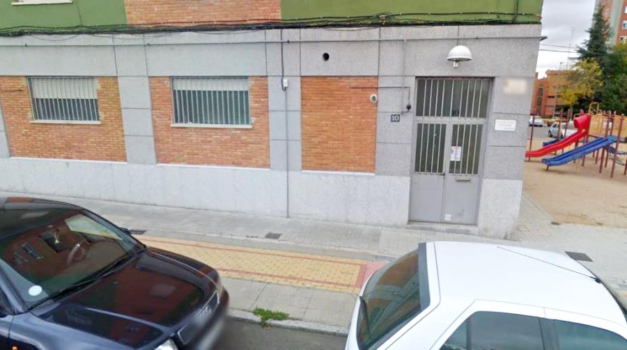El Consistorio ha puesto a disposición del Sacyl un inmueble en la calle Maestro Argenta 10, -en el barrio de San José-. Foto Google Maps