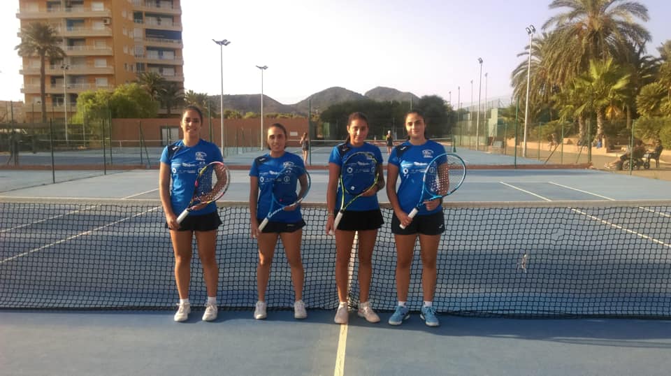 Equipo femenino absoluto del Club Tenis Alba de Tormes