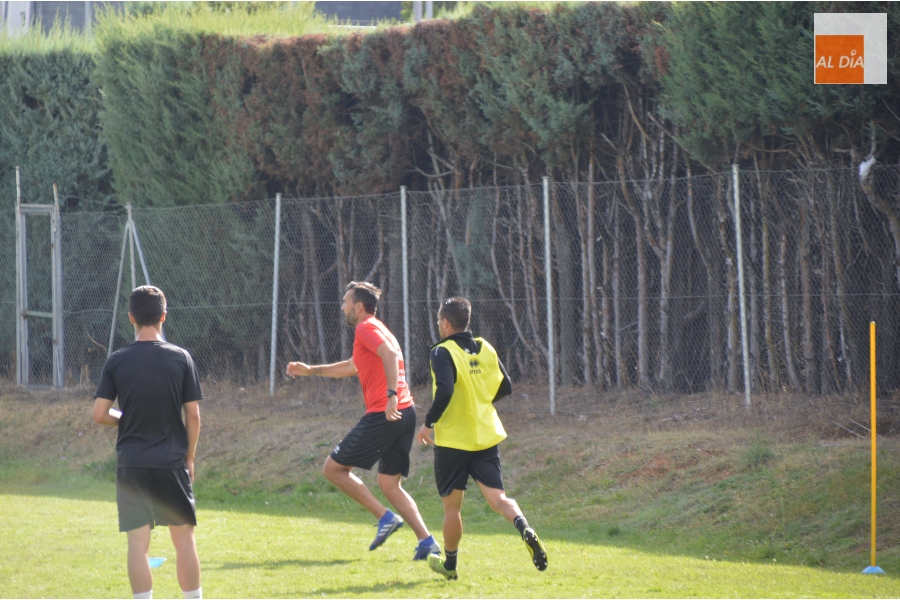 Foto 2 - El Salamanca UDS y Unionistas entrenan codo con codo a menos de un mes para que empiece la Liga