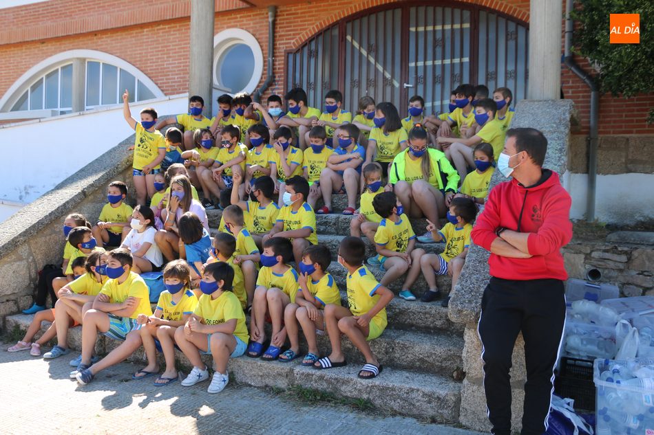 El CD Los Leones se despide del curso en Vitigudino con una divertida fiesta  