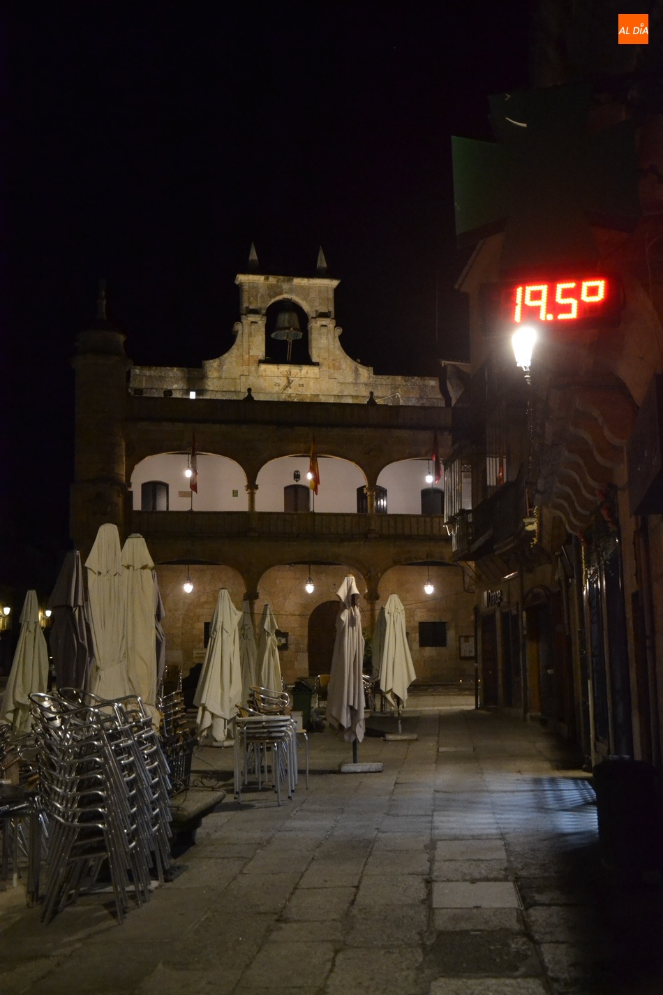 Foto 2 - Ciudad Rodrigo celebra la Noche de San Juan con una ruta por el centro histórico  