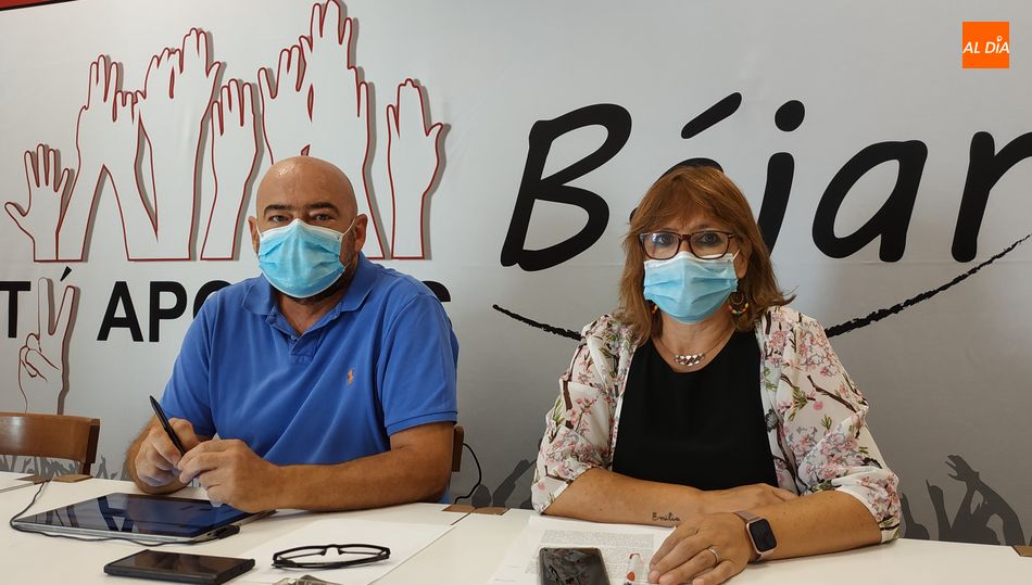Javier Garrido y Ana Vallejo, representantes municipales de Tú Aportas