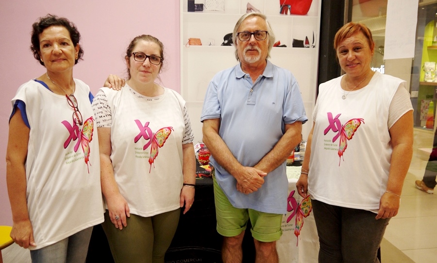 Algunos integrantes de la Asociación Síndrome de Turner Alejandra de Salamanca (entidad miembro de FEDER, Federación Española de Enfermedades Raras) en una actividad del año anterior