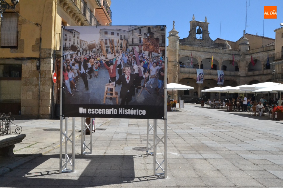 Foto 5 - Días de Feria: El homenaje al público, también en el epicentro de la Plaza  