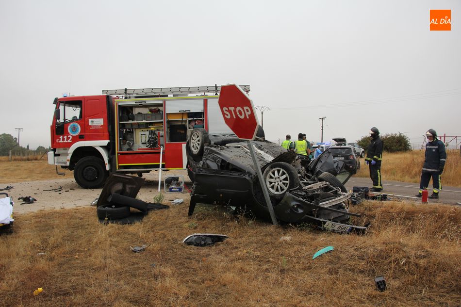 Foto 5 - Víctima mortal en un accidente de tráfico en Vitigudino  