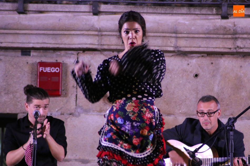Lita Blanco y su cuadro flamenco deja la &lsquo;Esencia&rsquo; en Vitigudino  