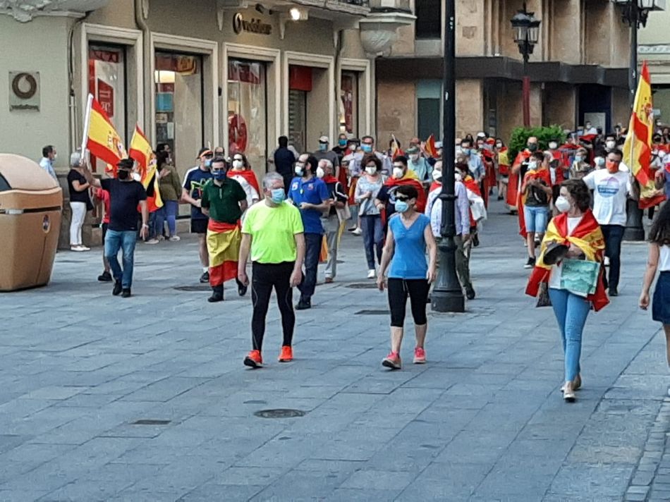 Foto 5 - Nueva protesta por las calles de Salamanca con menos asistentes