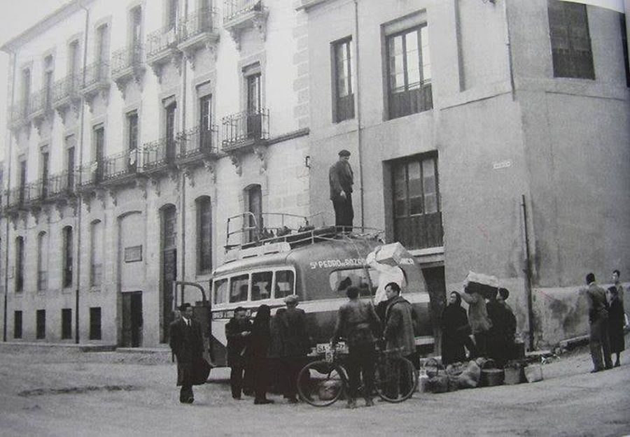 Foto 2 - Los autobuses de línea en la Salamanca de otros tiempos