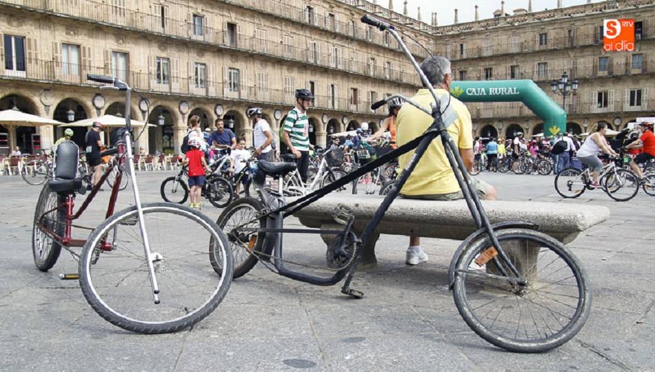 Foto de archivo de una de las celebraciones del Día de la Bici en la Plaza Mayor