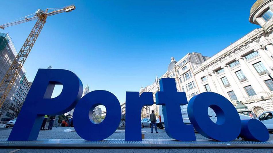 Marca de la ciudad de Oporto/ CM PORTO