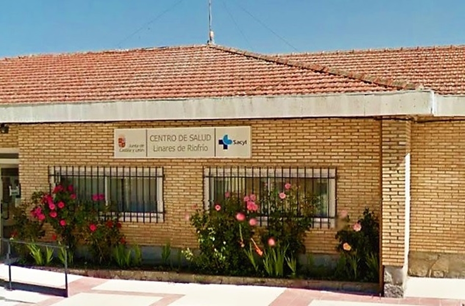 Imagen de archivo del centro de salud de Linares de Riofrío