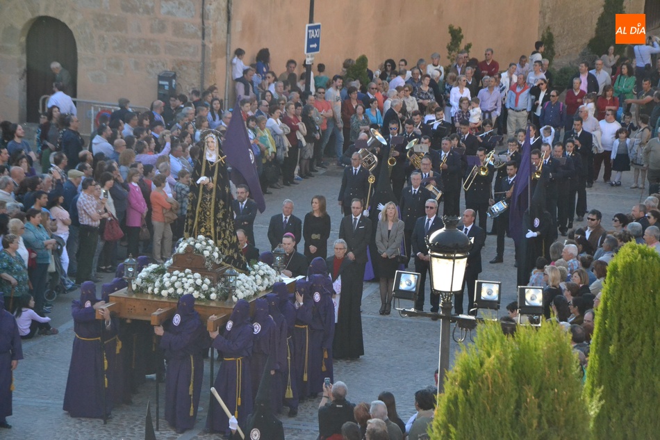 Foto 5 - La Semana Santa Mirobrigense llega a su culmen con La Carrera  