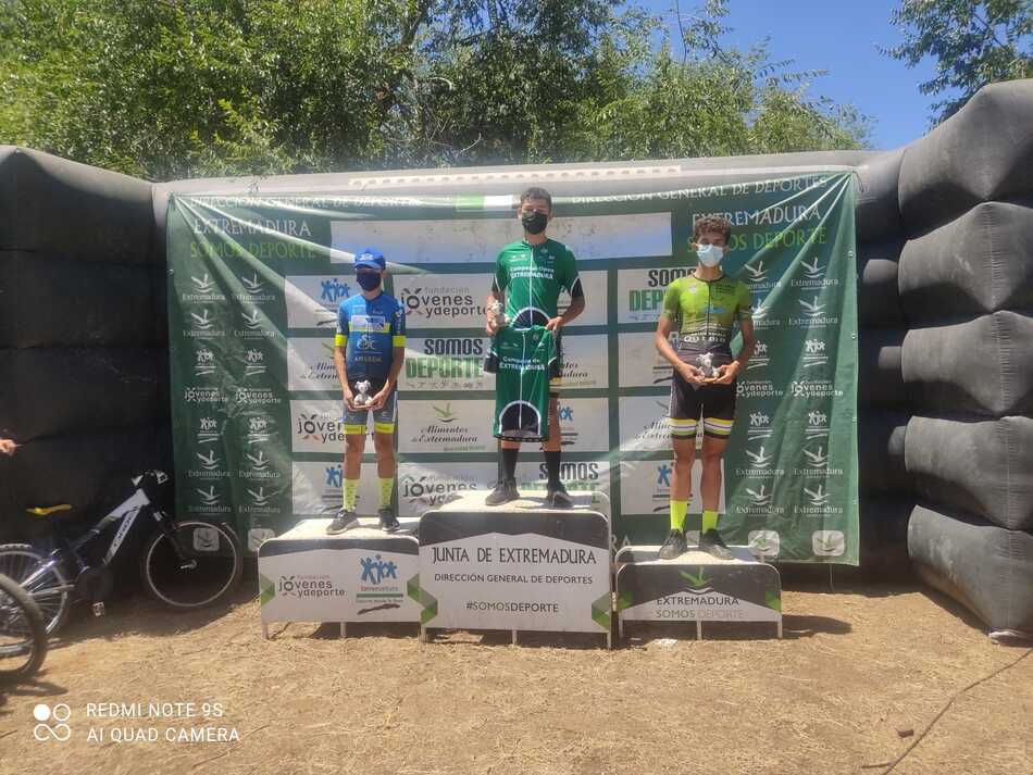 Fin de semana de triunfos para la Escuela de Ciclismo Salmantina y el Globalia Salamanca