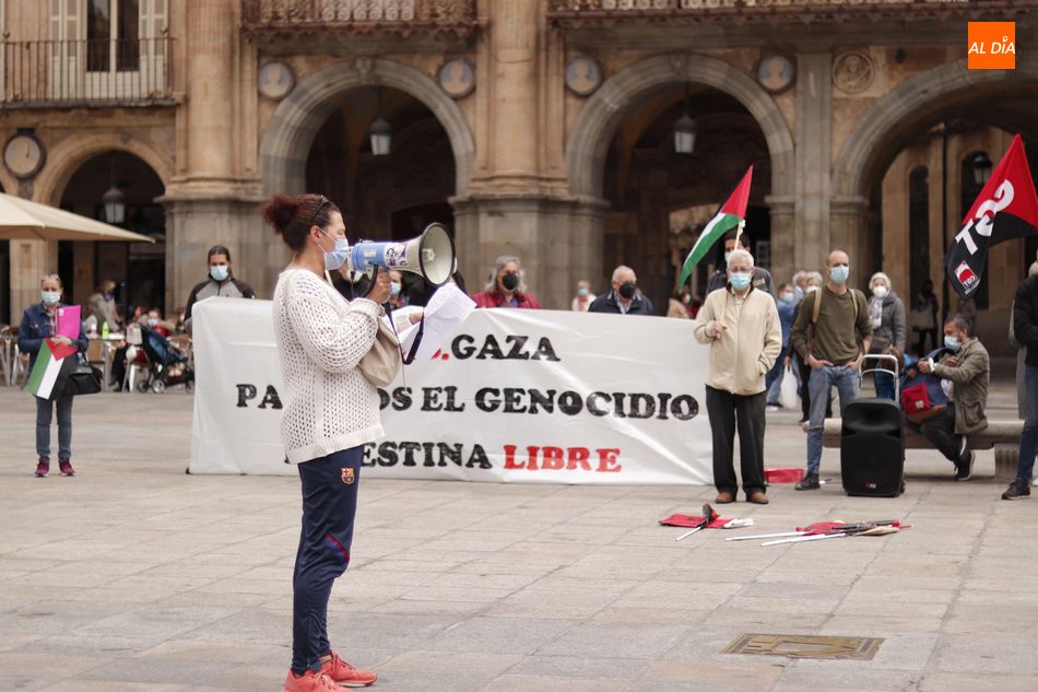 Casi un centenar de personas se manifiestan a favor del pueblo palestino en Salamanca
