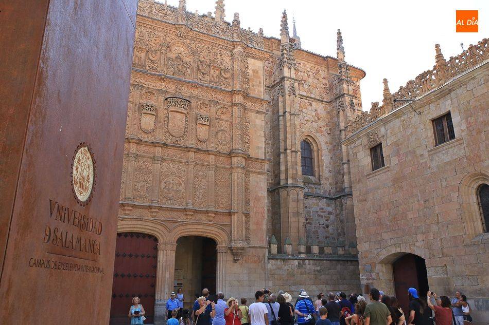 Foto 1 - La Universidad de Salamanca convoca las becas de grado para estudiantes iberoamericanos