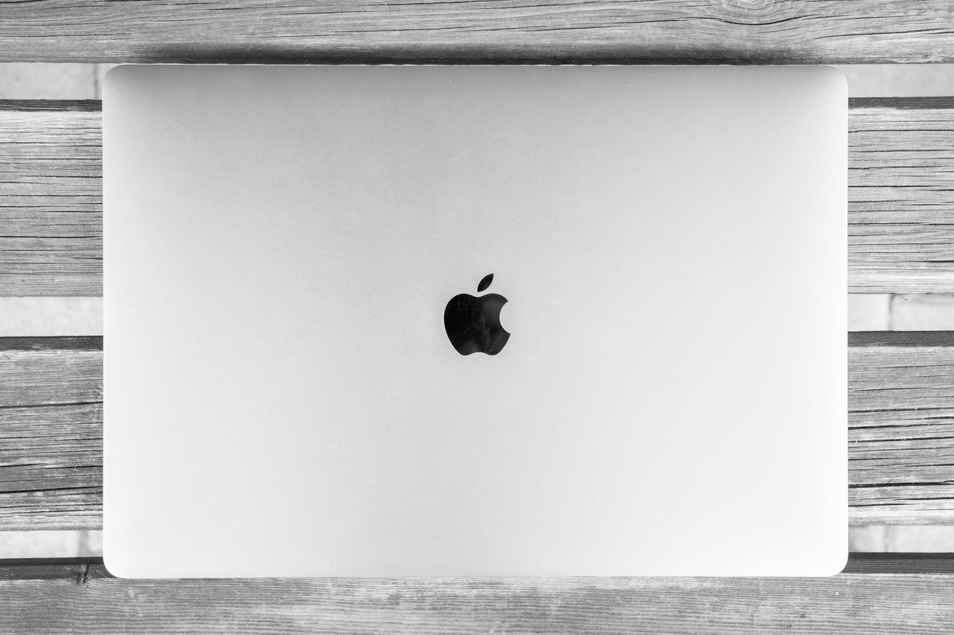 Foto 1 - Se prevé que apple alcance un valor cercano a los 3 trillones de dólares  