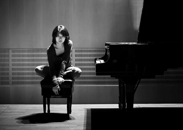 Foto 1 - La pianista Claire Huangci ofrecerá su música en Salamanca el próximo viernes 16 de abril