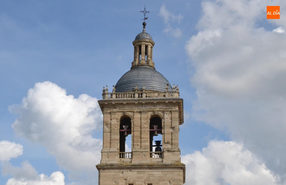 Tarde de pruebas del nuevo sistema automatizado de toque de campanas de la Catedral  