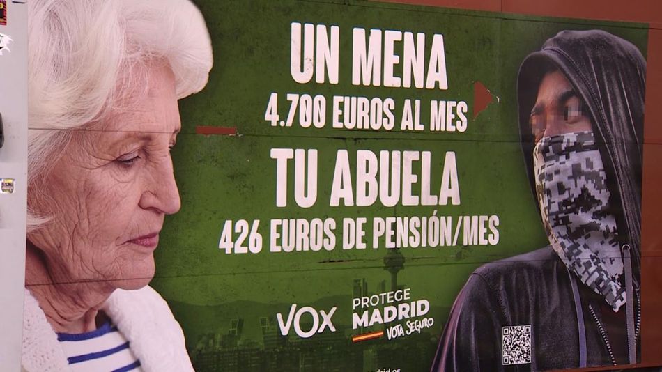 Foto 1 - La Junta Electoral archiva la denuncia del PSOE por el cartel de Vox y se remite al juzgado que...