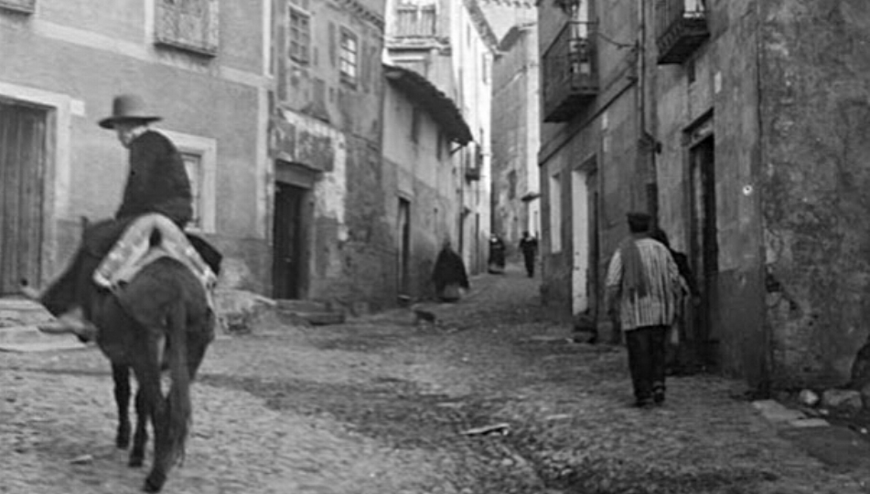 Foto 1 - La calle Tentenecio en 1910