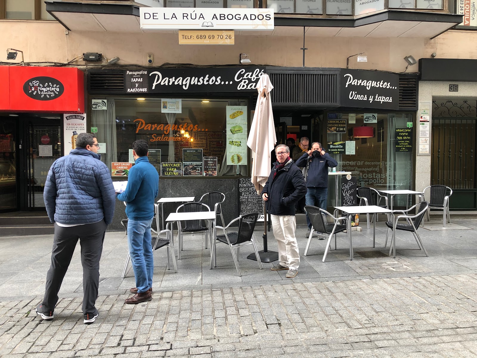 Paragustos Café Bar