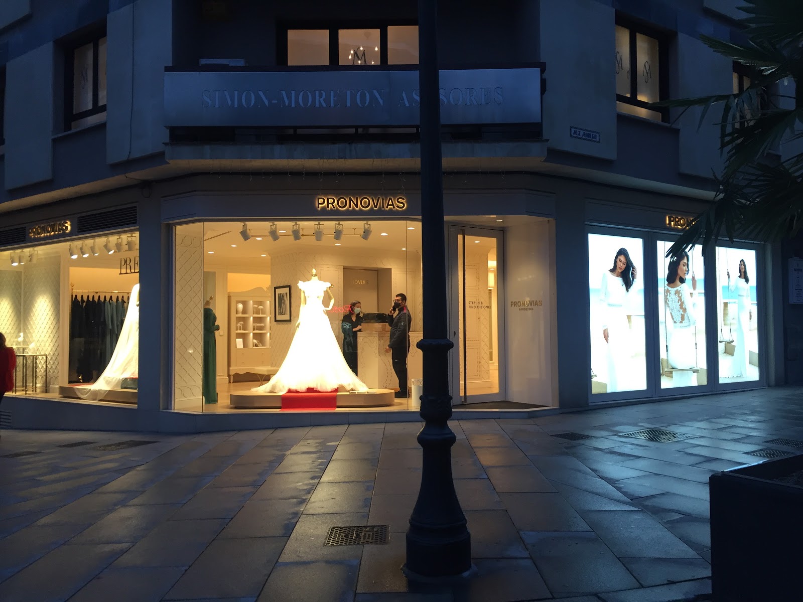 Pronovias Salamanca - Vestidos de Novia