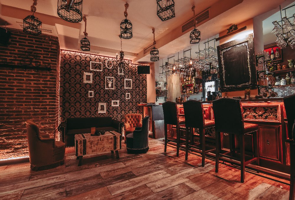 Vintage Cocktail Bar