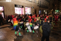 Batucada K-Charr@s en el centro de Salamanca con motivo del Carnaval. Fotos: David Sañudo