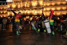 Batucada K-Charr@s en el centro de Salamanca con motivo del Carnaval. Fotos: David Sañudo