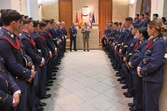 Foto 5 - Garc&iacute;a Carbayo nombra Hu&eacute;spedes Distinguidos a 76 alumnos de las academias del Aire en Matac&aacute;n