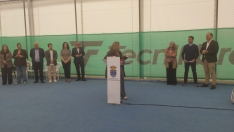 Foto 4 - Santa Marta estrena su primera pista de tenis cubierta con Ana Salas como madrina (Fotos)