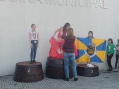 Foto 3 - Luc&iacute;a Ramos S&aacute;nchez, campeona en el torneo de nataci&oacute;n de Pinhel
