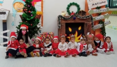 Foto 5 - Los alumnos de la Escuela Infantil se disfrazan con motivo de la llegada la Navidad