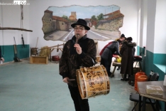 Celebración de la III Matanza Tradicional en Guadramiro / CORRAL 