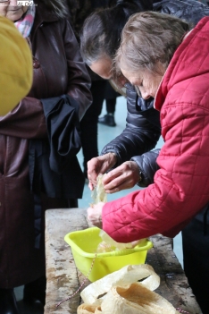 Celebración de la III Matanza Tradicional en Guadramiro / CORRAL 