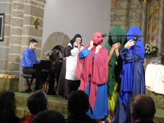 Foto 5 - Sorihuela se rinde a la m&iacute;stica de San Juan de la Cruz con la obra de Denis Rafter