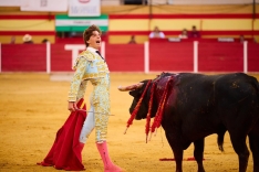 Foto 3 - El novillero salmantino Julio Norte corta tres orejas en la semifinal del Circuito de Andaluc&iacute;a